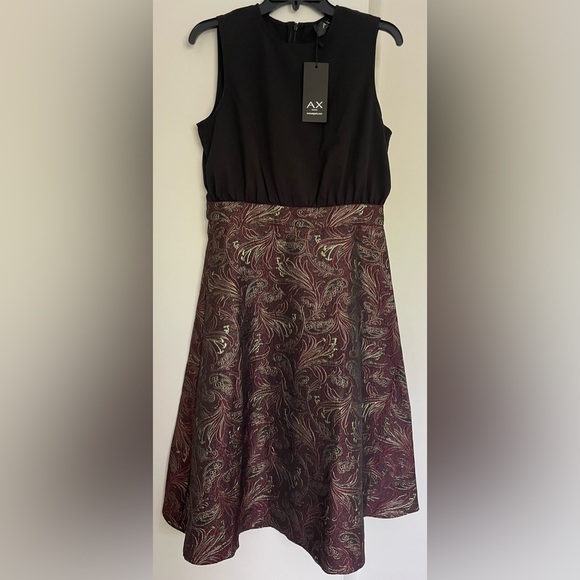 NWT Dress! 👗 - Picture 2 of 2